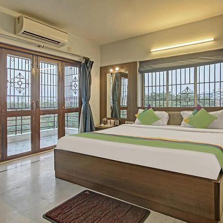 Treebo Sreemaa Newtown Hotel Panchuria Ngoại thất bức ảnh