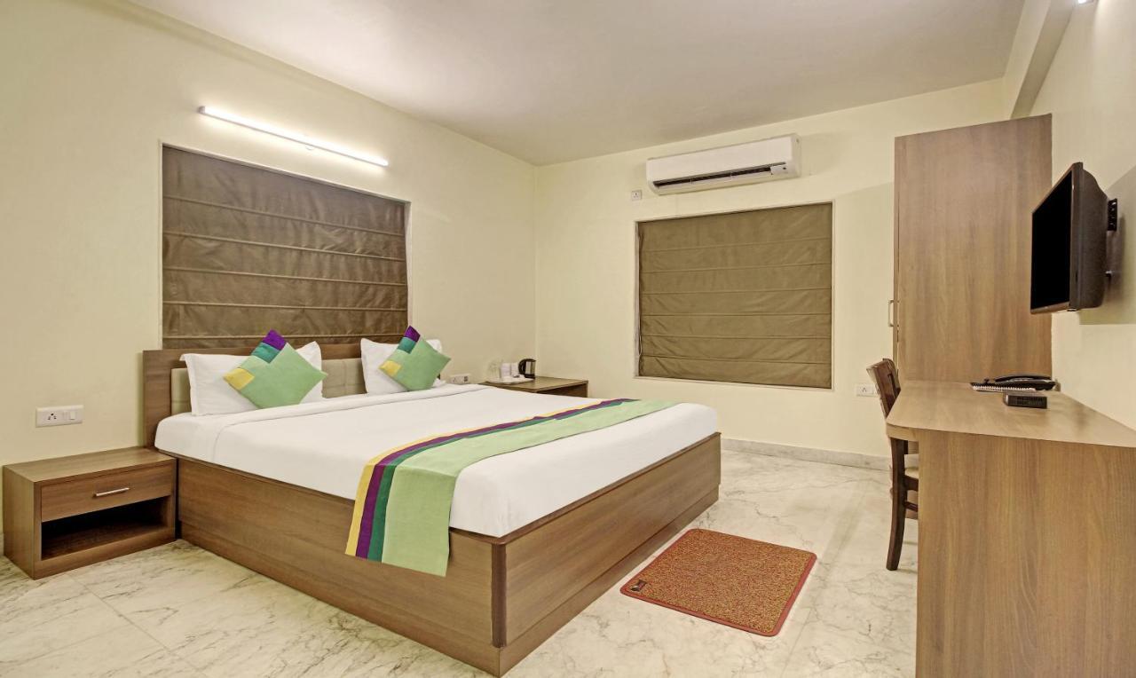 Treebo Sreemaa Newtown Hotel Panchuria Ngoại thất bức ảnh