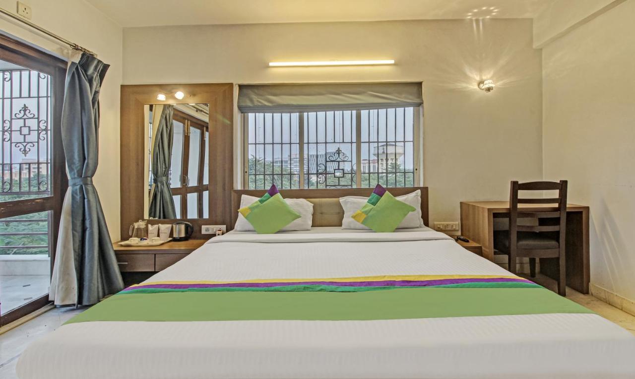 Treebo Sreemaa Newtown Hotel Panchuria Ngoại thất bức ảnh